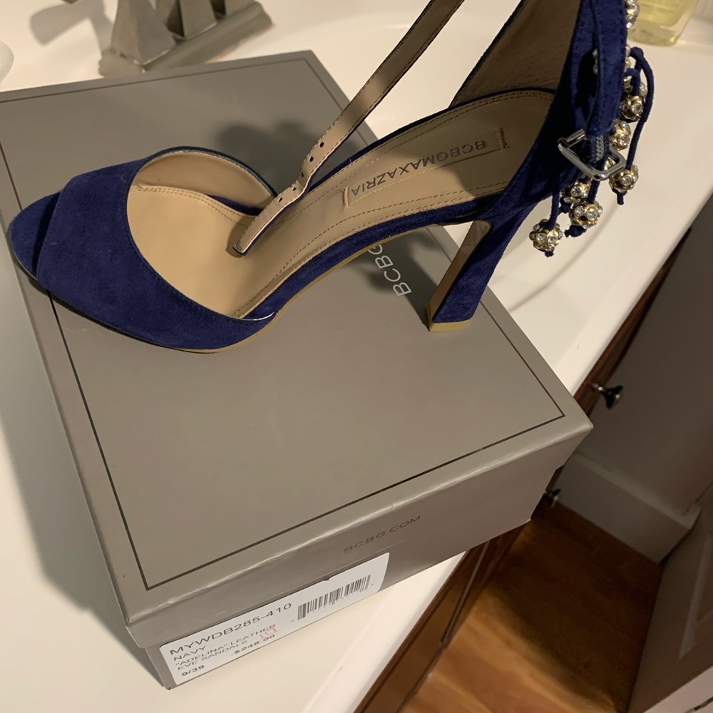 BCBG - Picture 2 of 3